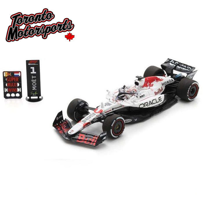 2025 Red Bull Honda RB21 #1 Max Verstappen - WINNER Japanese GP (w/ PIT BOARD) - 1:12 Scale by Spark #12S054