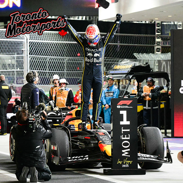2025 Oracle Red Bull Racing #1 Max Verstappen Las Vegas GP WINNER - w/Pit Board 1:43 Scale by Spark #S9669